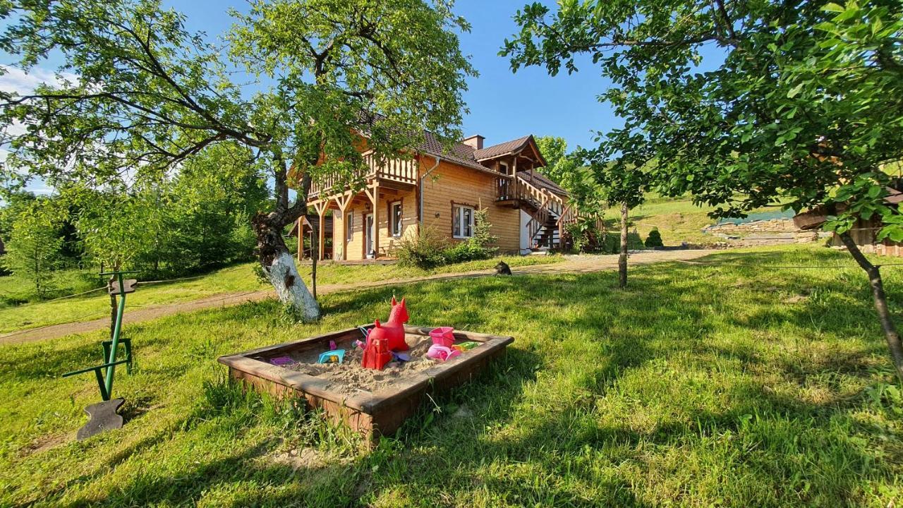 Bieszczadzki Dom Appartement Ropienka Buitenkant foto